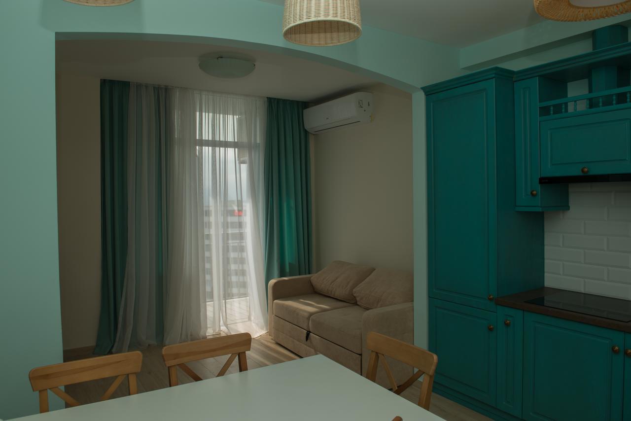 Arleville Batumi Ngoại thất bức ảnh