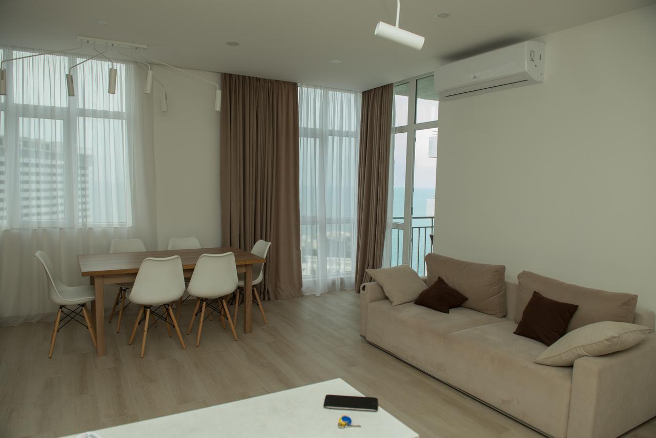 Arleville Batumi Ngoại thất bức ảnh